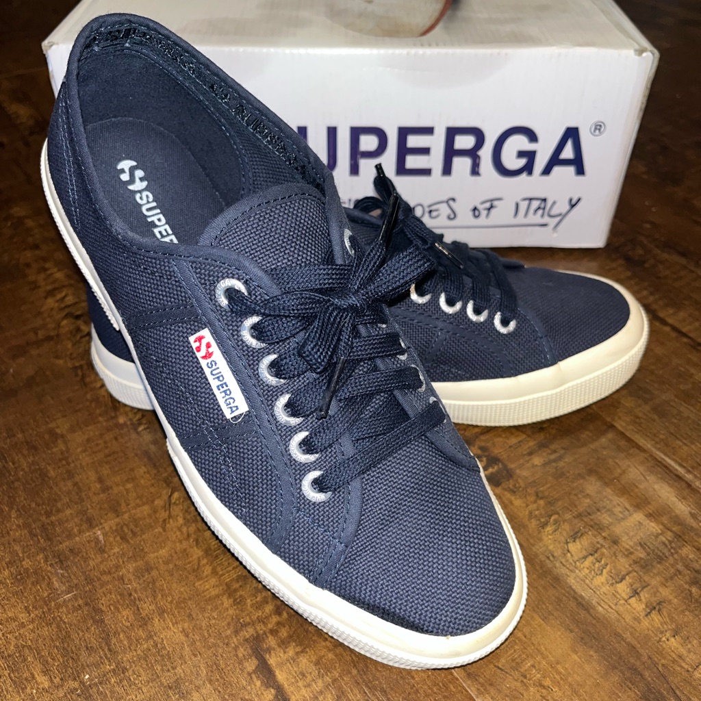 Superga Unisex Dark Blue Canvas Sneakers Size 7m/8.5w